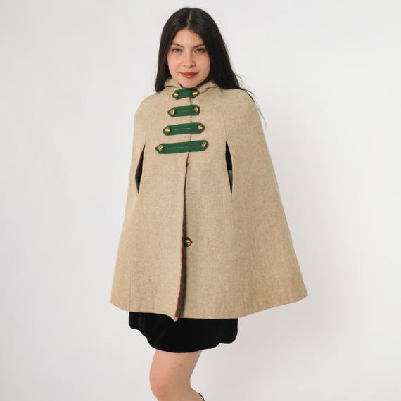 Hooded Cape Coat 60s Quilted Lining Mod Beige Wool Toggle Brass Buttons Green Trim A Line London Fashion Swinging Sixties XS Extra Small