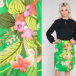 70s Floral Dress Black Green Knee Length Midi Dress Long Balloon Sleeve Keyhole Secretary Flower Print Vintage 1970s Bleeker Street Medium