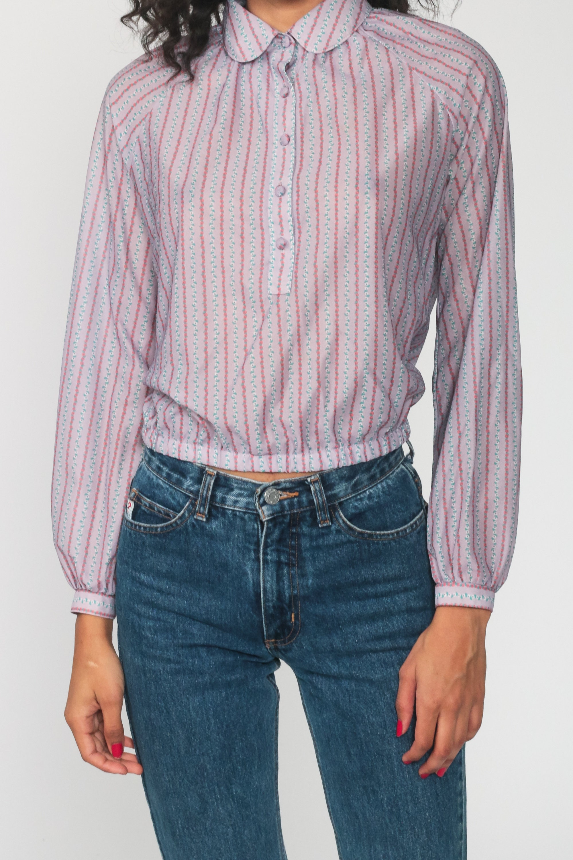 striped shirt collar