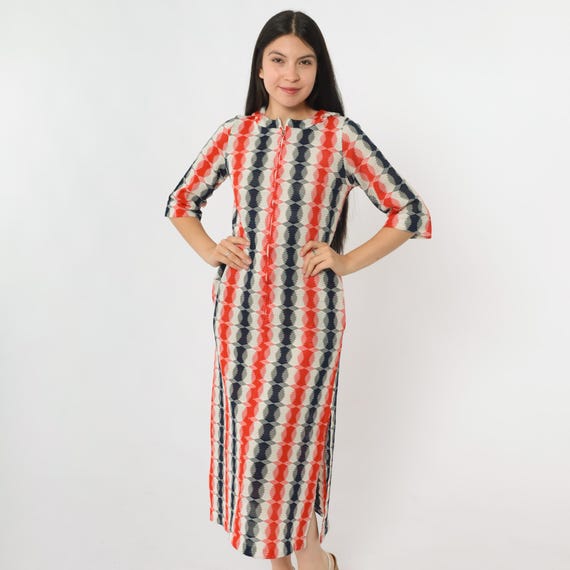 Vintage 70s Mod Op Art Dress 1970s Red Navy White Hooded Geometric Pattern Zip Up Front Knit Midi Dress Openwork Cutout Pockets Small S