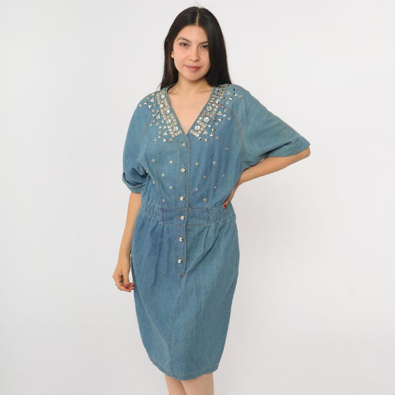 90s Studded Denim Dress Vintage Blue Jean Midi Rhinestone Button Up Western V Neck Short Sleeve Embellished 1990s Retro Medium Large