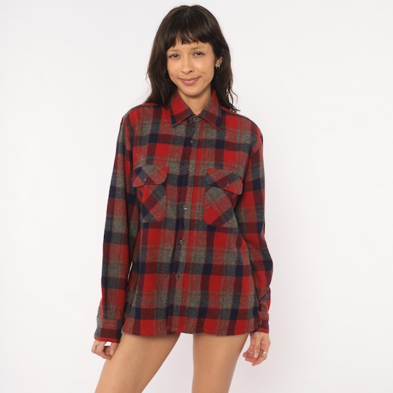 80s Wool Flannel Shirt Red Navy Plaid Button Front Chest Pockets Long Sleeve Lumberjack Grunge Woodland Grey Check Camp Work Vintage Small S