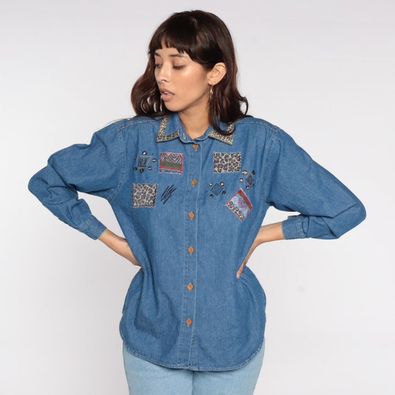 Chemise en jean des années 90 léopard en patchwork abstrait bleu