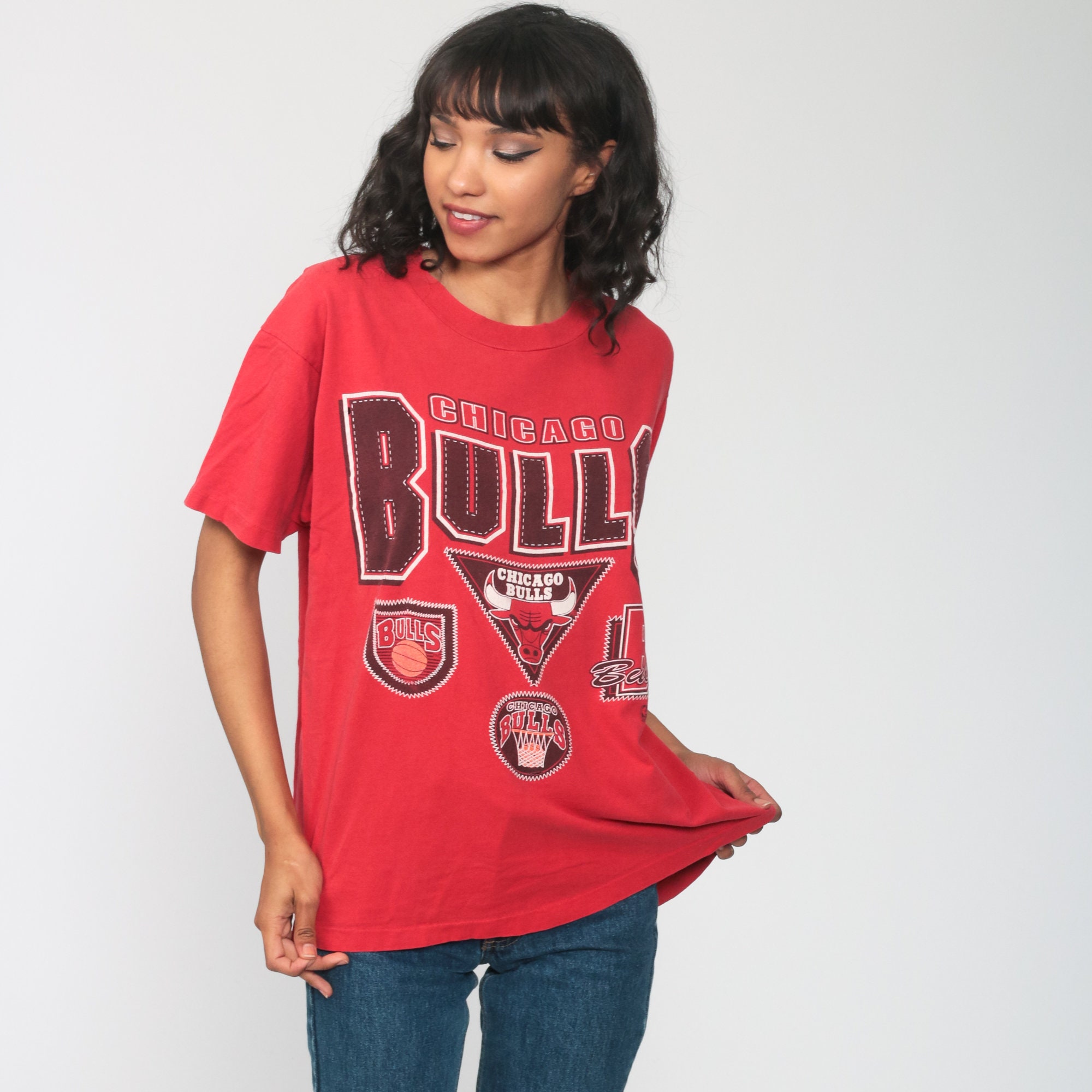 Chicago Bulls Shirt Basketball T Shirt NBA 90s TShirt B-Ball Sports Shirt Vintage 1990s Graphic 