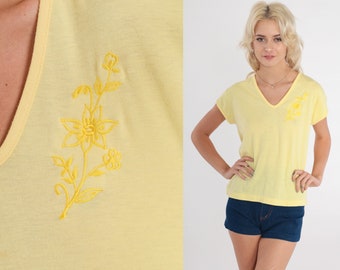 80s Floral Tee Shirt Light Yellow Embroidered Top Cap Sleeve Tshirt V Neck Graphic Print T Shirt Vintage Retro Tshirt 1980s Medium