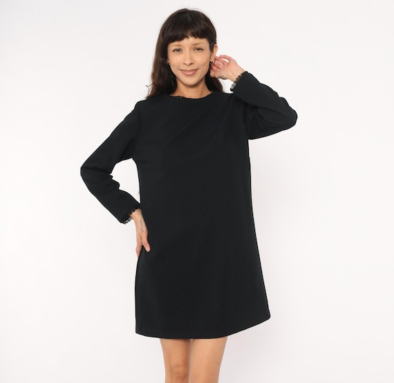 70s Black Shift Dress Lace Trim Neckline Cuff Long Sleeve Mini Crew Neck Mod Cocktail Party Grunge Gothic Whismigoth Witchy Vintage Large L