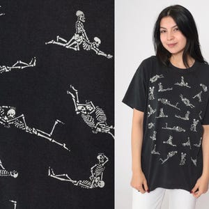80s esqueleto sexo camisa preto kinky posições sexuais tshirt ...