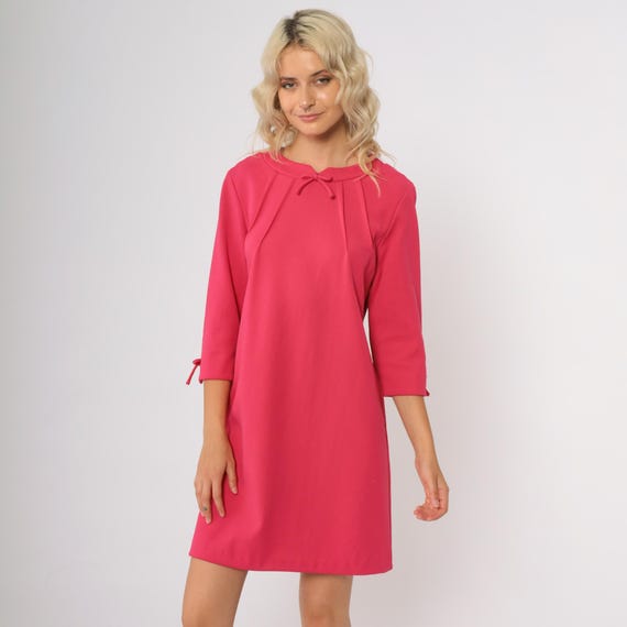 Pink Mini Dress 60s Mod Dress Bow Tie Neck Drop Waist Shift Gogo Twiggy Plain Minidress Barbiecore Bright Pink Party Dress 70s Cute Large L