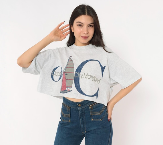 Ocean City Maryland Cropped Tee 90s Sailboat Shirt Grey Heather Crop Top Tourist Souvenir Beach Nautical Boxy Fit Vintage Medium Large M L