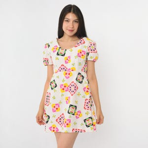 Robe nuisette florale des années 60, courtepointe mod, imprimé Mini Dolly, manches bouffantes, vintage des années 70, Boho, taille empire, Boho Small 6