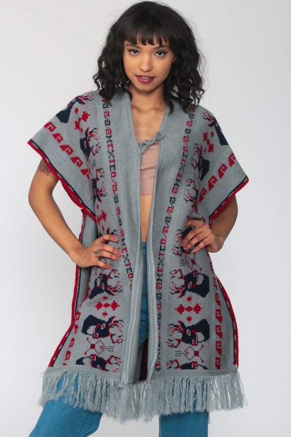 Deer Poncho Shawl 70s Hippie Ethnic Fringe Cape Sweater Boho 1970s Vintage Mexican Grey Knit Bohemian Festival Small Medium Large