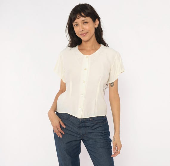 Lace Collar Blouse 90s Cream Button Front Top Ivory Embroidered Short Sleeve Shirt Off White Scoop Neck Feminine Coquette Vintage Medium M