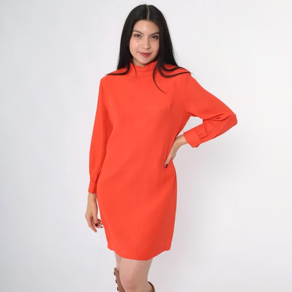 Vintage Orange Shift Dress 60s Mod Mini Dress Mock Neck Long Sleeve Retro Gogo Space Age Twiggy Sixties Plain Chic 1960s Small Medium