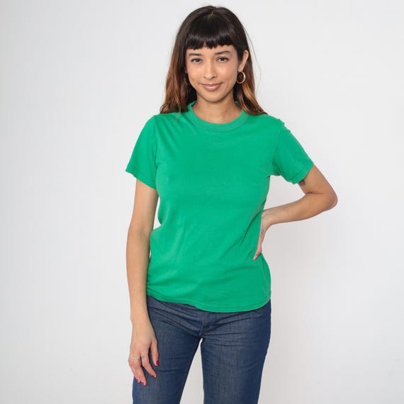 90s Green T-Shirt Plain Cotton Blend TShirt Blank Short Sleeve T Shirt Retro Tee Vintage 1990s Basic Neutral Vibrant Top Medium