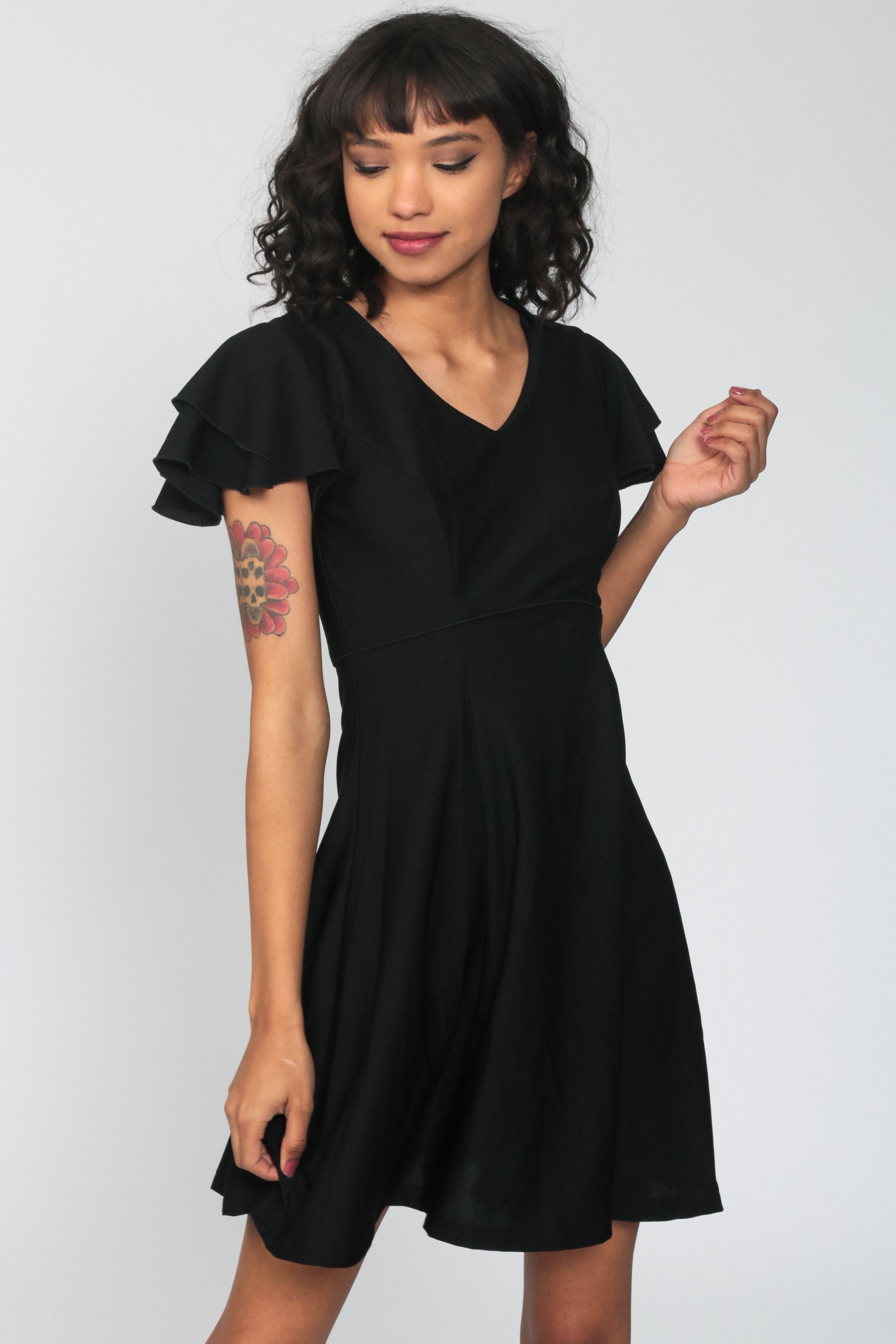 short sleeve mini black dress