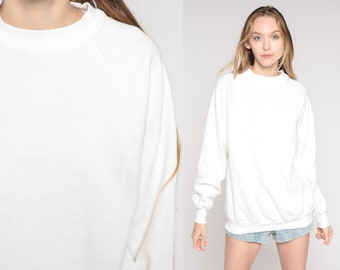 White Raglan Sweatshirt 80s Crewneck Sweatshirt Plain Long Sleeve Shirt Slouchy 90s Vintage Sweat Shirt Blank Sweatshirt Solid Large xl l