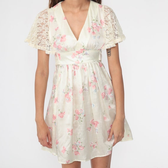 Babydoll Mini Dress Lace Sleeve Off-White Floral … - image 6