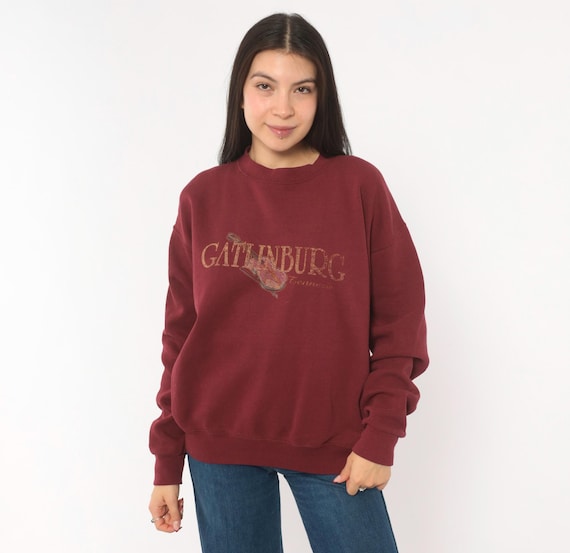 Gatlinburg Tennessee Sweatshirt 90s Souvenir Fiddle Violin Graphic Pullover Burgundy Wine Maroon Relaxed Fit Cotton Blend Vintage Medium M