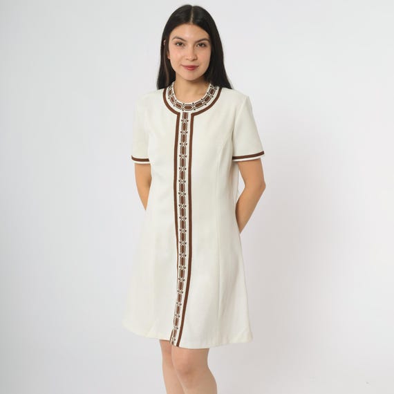 Space Age Dress 70s White Brown Geometric Trim Mini Shift Mod Futuristic Vintage Twiggy Go Go Swinging Summer Casual Large L 12