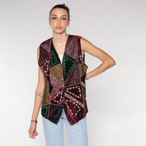 Velvet Patchwork Vest 90s Floral Embroidered Vest Bohemian Button up Sleeveless Jacket Hippie Green Red Flower Top Vintage 1990s Medium M