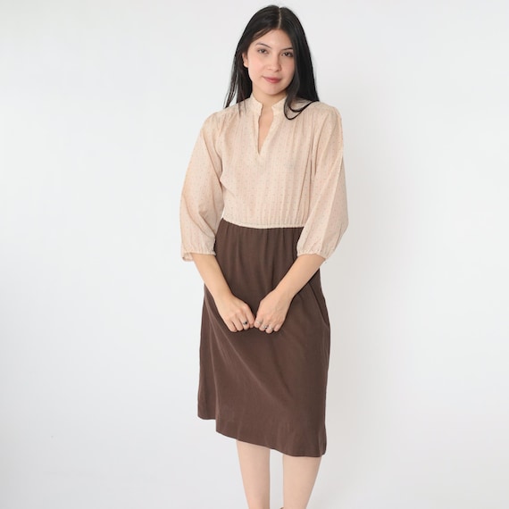 70s Midi Dress Beige Brown Dot Line Print 3/4 Sleeve 1970s High Elastic Waist V Neck Mandarin Collar Secretary Retro Vintage 1970s Small