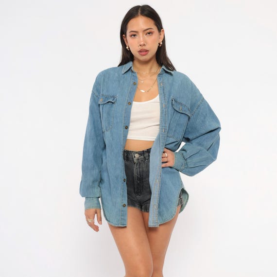 90s Denim Button Up Mississippi River Blues Light Wash Shirt Chest Pocket Grunge Blue Jean Chambray Blouse Collared Long Sleeve Top Medium M