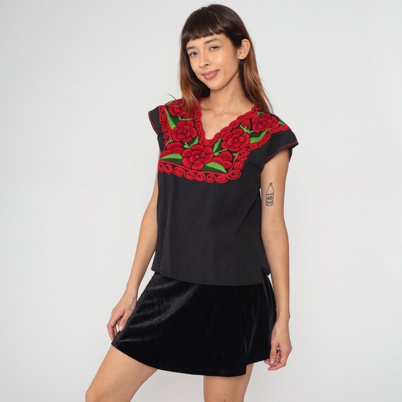 Mexican Floral Blouse 90s Black Embroidered Top Peasant Hippie Short Sleeve Tent Shirt Summer Puebla Festival Red Flower Vintage 1990s Small