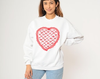 Vintage Floral Heart Sweatshirt 90s White Lace Trim Sweater Doily
