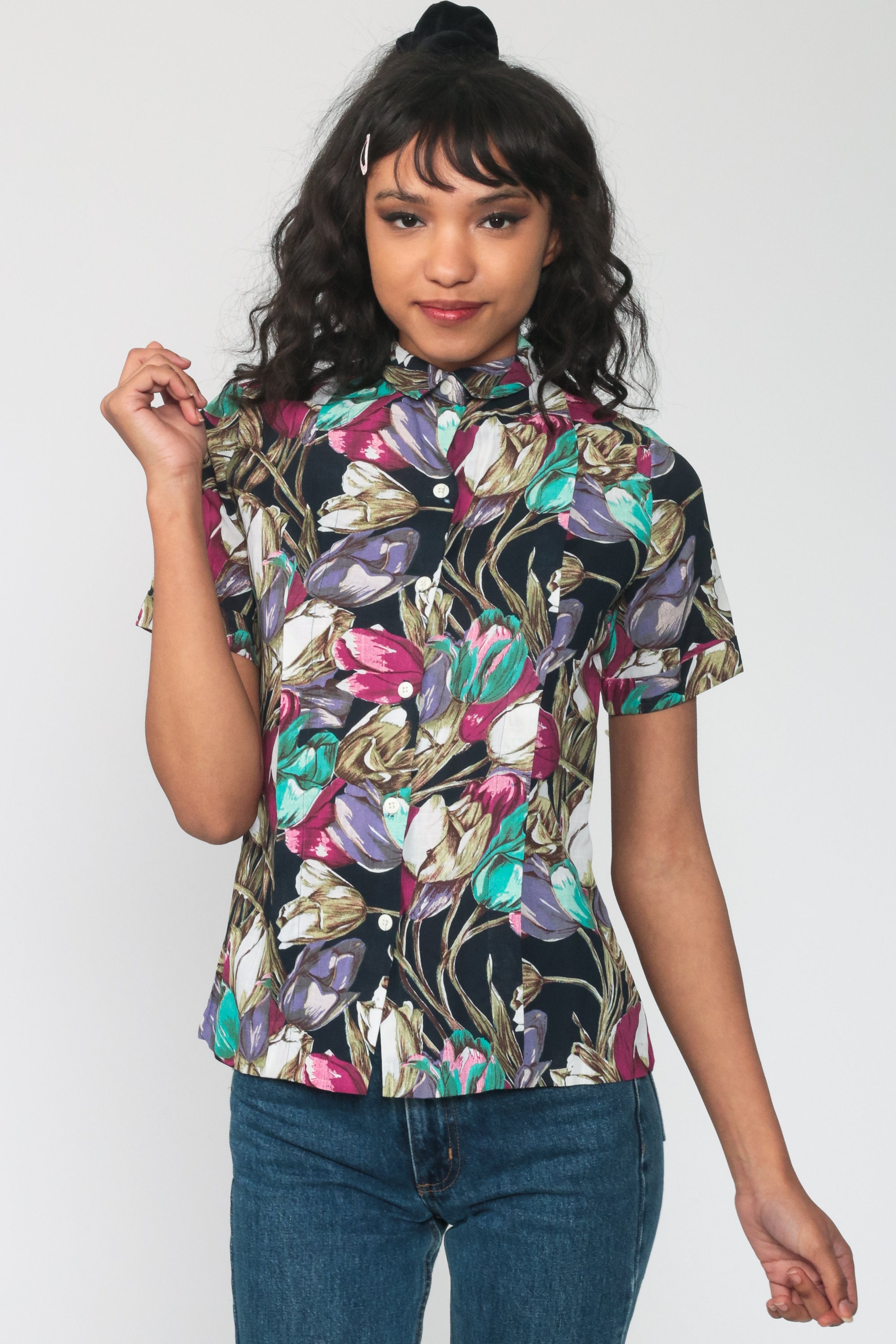 tight long sleeve v neck shirt