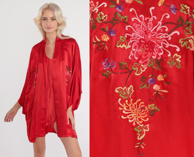 Red Silk Kimono Robe 80s Floral Embroidered Asian Lingerie Robe Open Front Dressing Gown Hippie Bed Jacket Flower Print Vintage 1980s Medium image 1