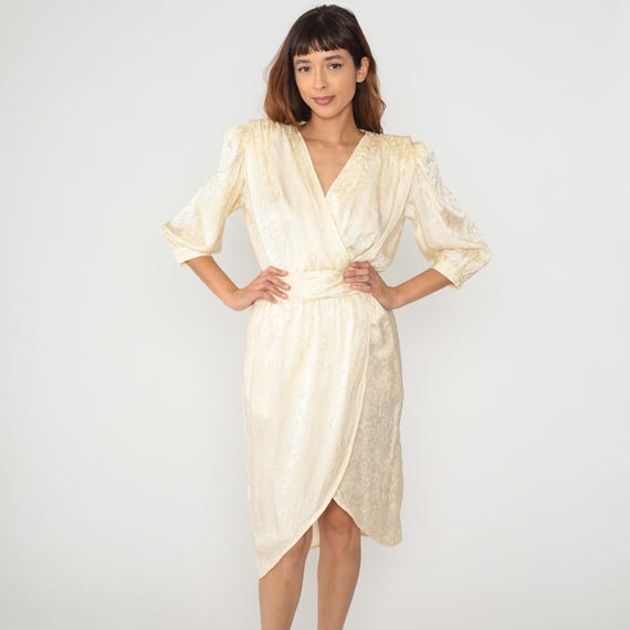 Silk Wrap Dress 90s Cream Ivory Off White Tie Waist Belt Vintage Minimalist Elegant Professional Business Office Workwear Cocktail Small S
