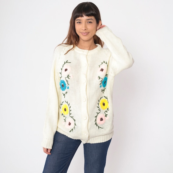 Darling 1970s Hand Knit Multi-Color Floral Sweater