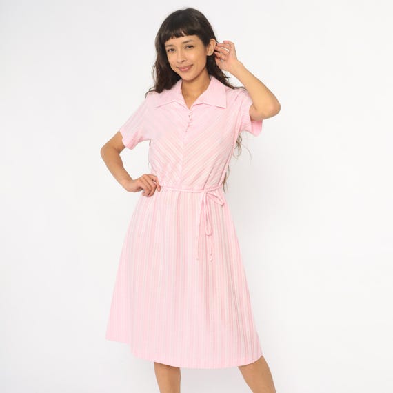 80s Pink Striped Shirtdress Midi Collared Button Front Short Sleeve Vintage Pastel White Vertical Summer Casual Office Day Dress Medium M