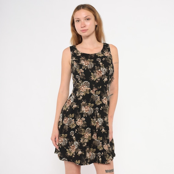 90s Dark Floral Mini Dress Black Tan Rose Print Sleeveless Skater Cinch Back Tie Rainy Day Grunge Gothic Cottagecore Summer Sundress Small S