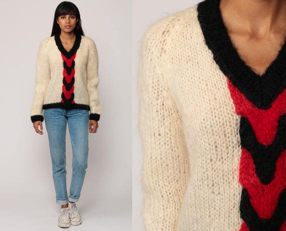 Angora WOOL Sweater Italian V Neck Sweater 70s Boho FUZZY Cream Braided Pullover Jumper 80s Raglan Sleeve Vintage Bohemian Small