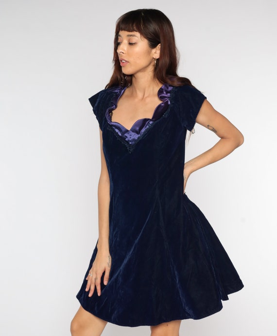 Velvet Party Dress 80s Navy Blue Velvet Ruffle Mi… - image 3