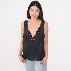 Black Lace Camisole 70s Lingerie Tank Top Retro Cami Top Sleeveless V Neck Romantic Intimates Boudoir Pinup Vintage 1970s Extra Large xl