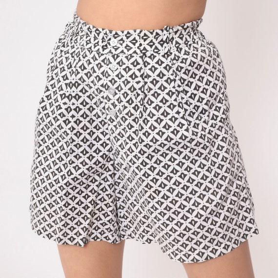 Geometric Trouser Shorts 90s Black White High Elastic Waist Tessellation Print Button Fly Preppy Liz Sport 1990s Small xs s Petite