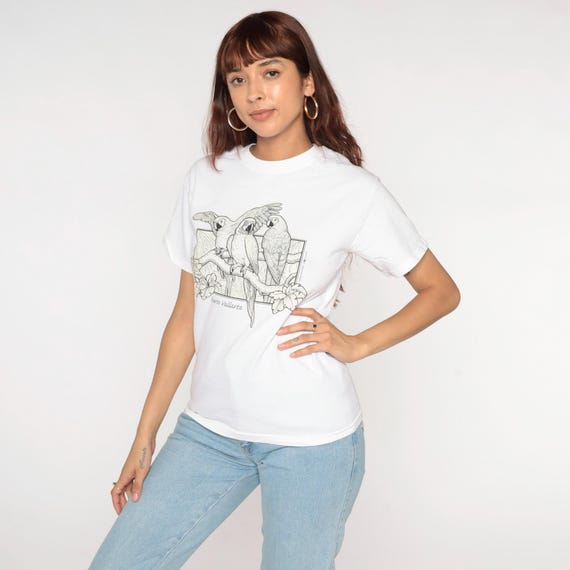 Vintage Parrot Puerto Vallarta T-Shirt 00s White UV Color Changing Graphic Tee 2000s Sun Activated Destination Shirt Birds Small S