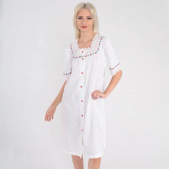 70s Lounge Dress White Eyelet Lace Midi Red Heart Puff Sleeve Loungewear Pajama Boho Hippie Nightie Bohemian 1970s Button Up Vintage Medium