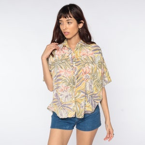 Tropical Floral Shirt Yellow Pink Hawaiian Blouse Multicolored Button Up 80s Vintage Surfer Vacation Short Sleeve Top 1980s Medium Large xl