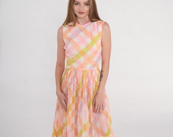 Vintage 60s Checkered Dress Day Dress Midi Lattice Sundress High Waist Summer Sleeveless Fit and Flare Pink Orange 1960s Extra Small xs