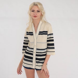 70s Striped Cardigan Ribbed Knit Button Up Sweater Top Cream Grey Black Stripes 3/4 Sleeve Retro Seventies Knitwear Vintage 1970s Small S