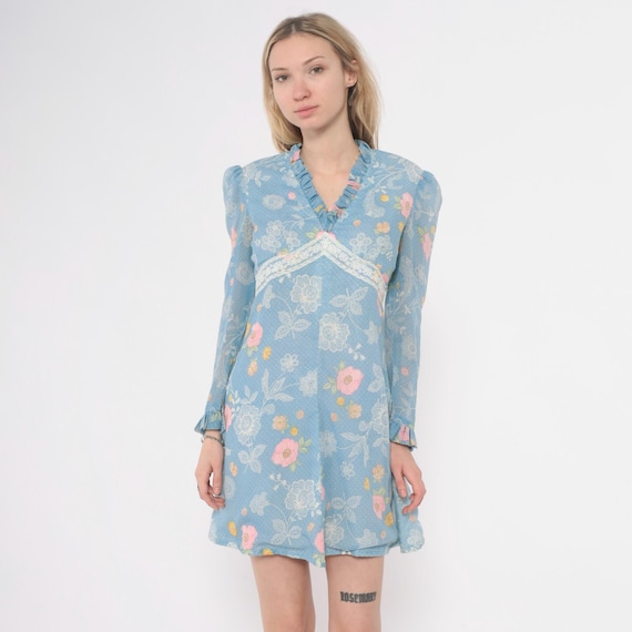 70s Prairie Babydoll Dress Blue Pink Yellow Floral Long Sleeve Ruffle Collar Lace Trim Cottagecore Vintage Feminine Mini Mod Fashion Small S