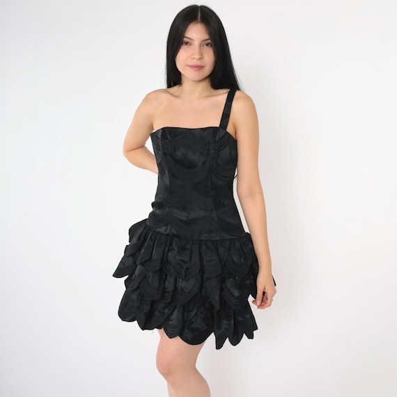 Vintage Victor Costa Dress 80s Black One Shoulder Tiered Petal Skirt Mini Party Dress 1980s Cocktail Saks Fifth Ave Size 4 Small