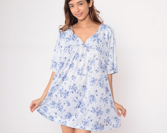 Blå Blommig Loungeklänning 90-tals Vit Kortärmad V-ringning Plus Size Babydoll Knälång Vintage Sommar Smockad Feminin Nattlinne Pyjamas 4X