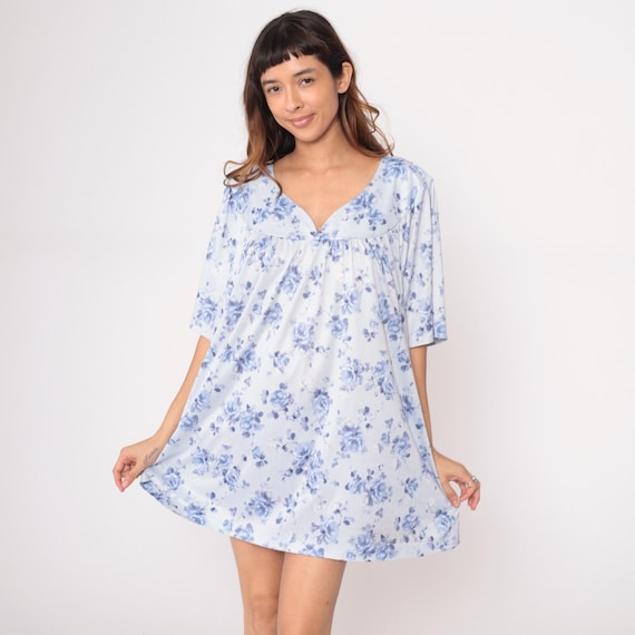Blue Floral Lounge Dress 90s White Short Sleeve V Neck Plus Size Babydoll Knee Length Vintage Summer Smocked Feminine Nightie Pajamas 4X
