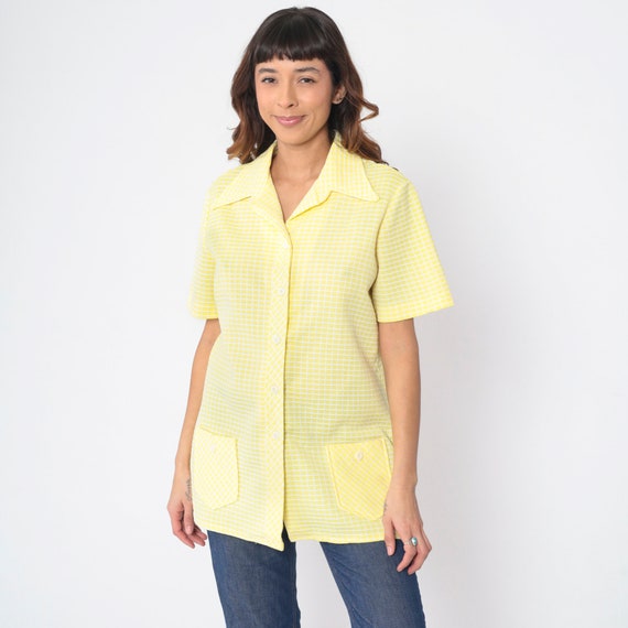70s Blouse Yellow Checkered Button Up Top Disco Shirt Dagger Collar Pockets Retro Preppy Seventies Short Sleeve Vintage 1970s Large L