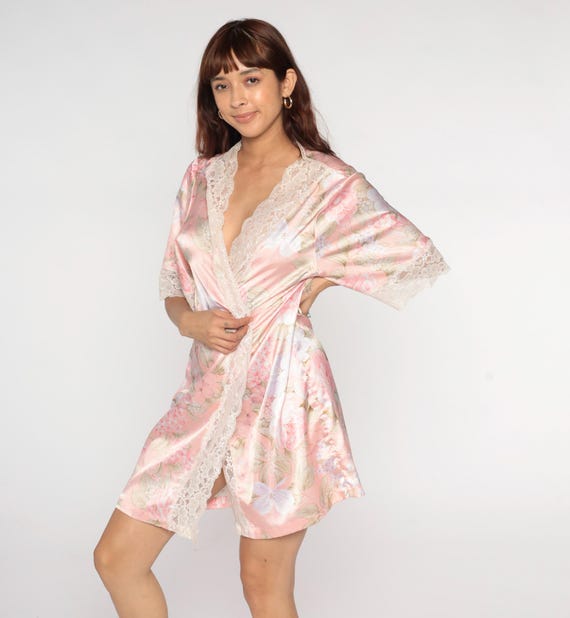 Pink Floral Robe Lace Kimono 90s Short Sleeve Knee Length Open Front Coquette Fairycore Lingerie Cover Up Duster Pastel Blush White Medium M