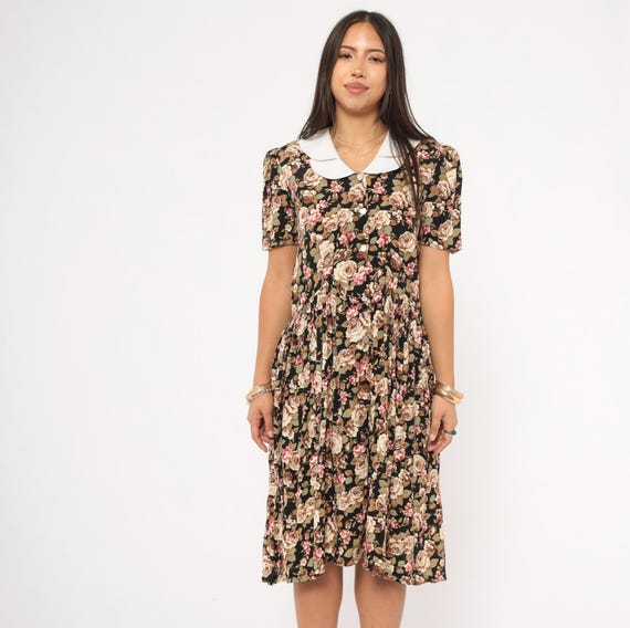 90s Floral Peter Pan Collar Dress Black Cream Rose Print Button Front Knee Length Short Sleeve White Contrast Frock Vintage Medium M